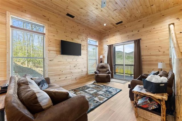 473 Monroe Ridge Road, Sautee Nacoochee, GA 30571