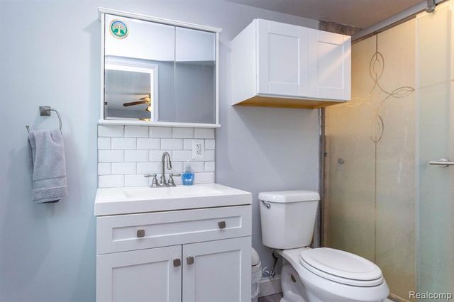1337 Haines Road, Lapeer, MI 48446