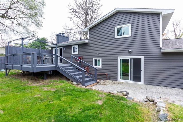 1337 Haines Road, Lapeer, MI 48446