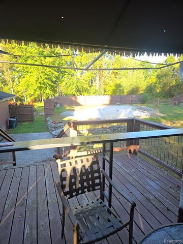 1337 Haines Road, Lapeer, MI 48446