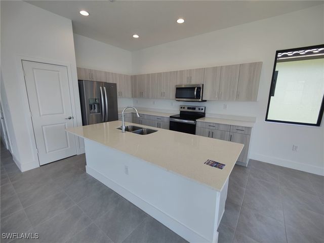 5671 Argento DR, Ave Maria, FL 34142