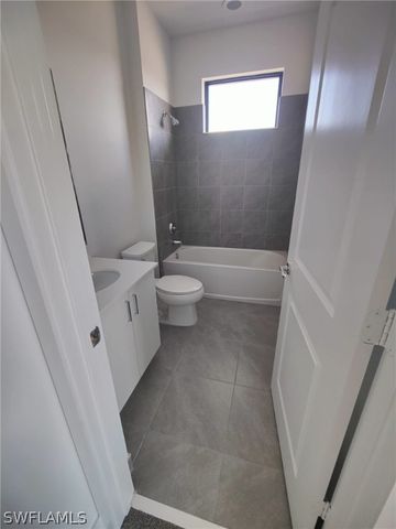 5671 Argento DR, Ave Maria, FL 34142