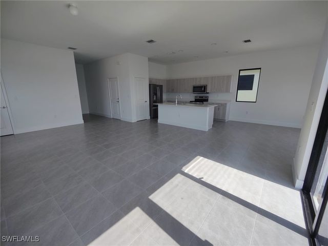 5671 Argento DR, Ave Maria, FL 34142