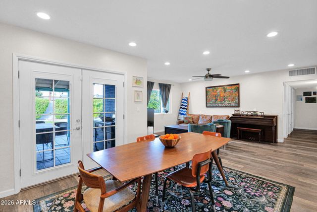 1612 W OCOTILLO Road, Phoenix, AZ 85015