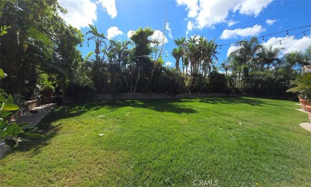 12745 Longhorne, Eastvale, CA 92880