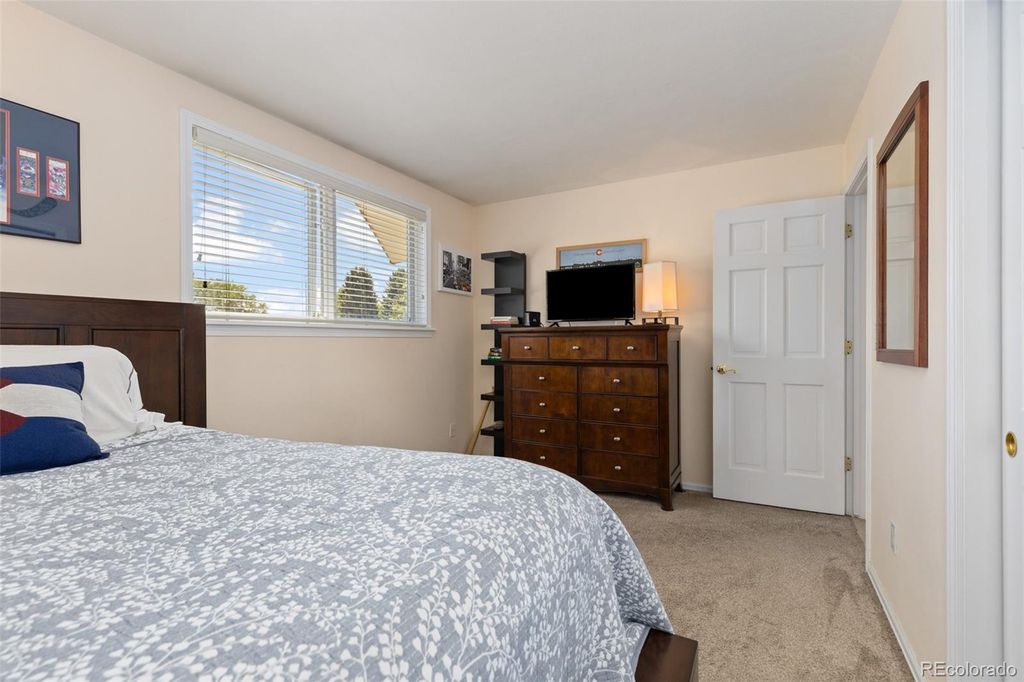 Image 30 of property listing at 9931 E Ida Place, Greenwood Village, CO 80111