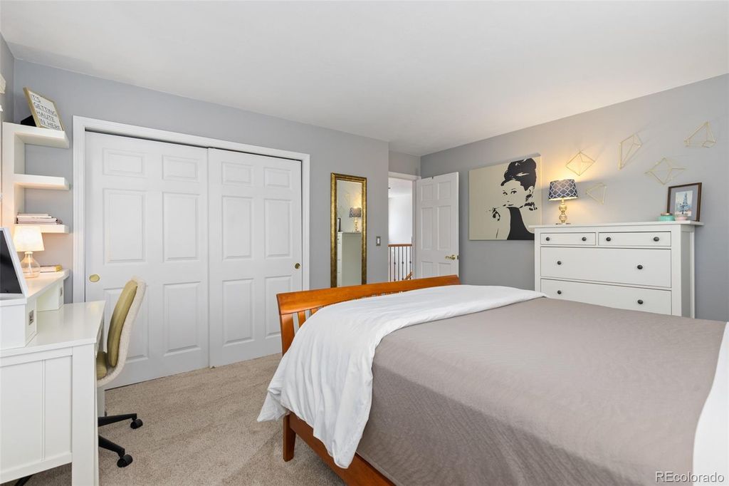Image 32 of property listing at 9931 E Ida Place, Greenwood Village, CO 80111