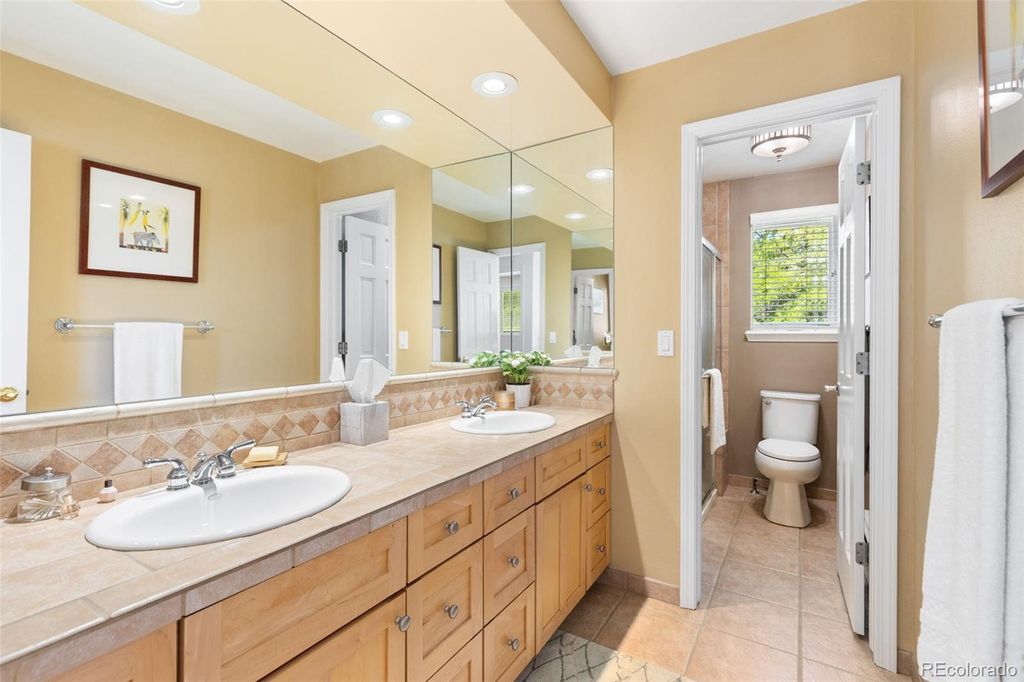 Image 33 of property listing at 9931 E Ida Place, Greenwood Village, CO 80111
