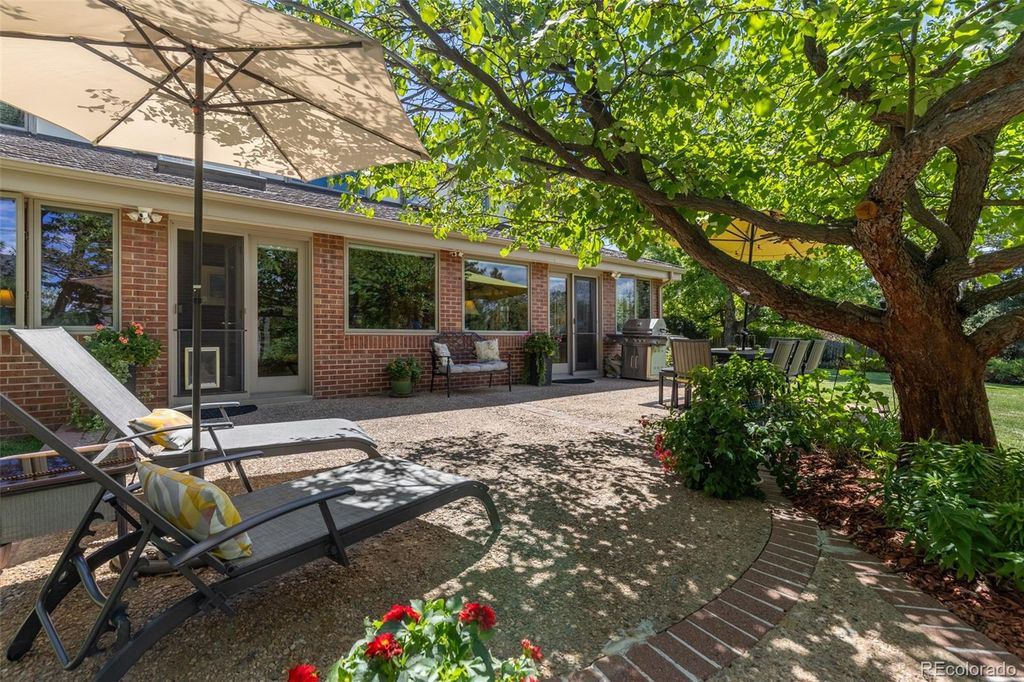 Image 38 of property listing at 9931 E Ida Place, Greenwood Village, CO 80111
