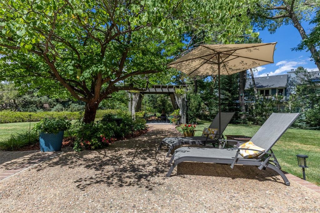 Image 41 of property listing at 9931 E Ida Place, Greenwood Village, CO 80111