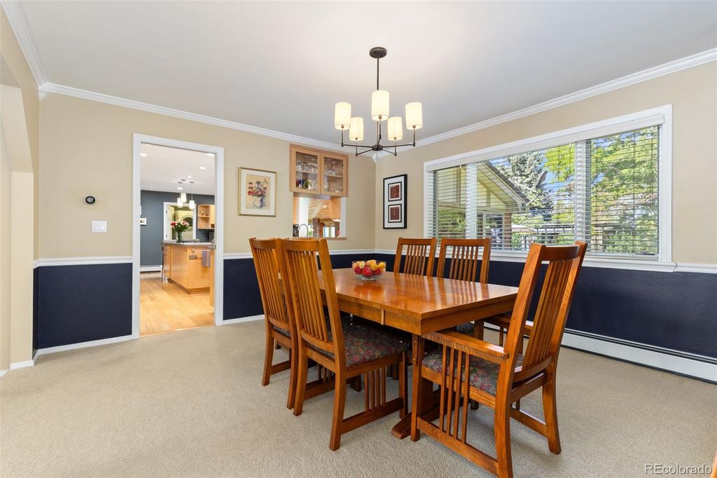 Image 7 of property listing at 9931 E Ida Place, Greenwood Village, CO 80111