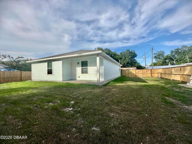1598 Montgomery Avenue, Holly Hill, FL 32117