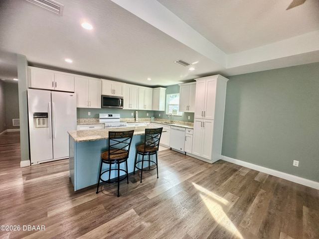 1598 Montgomery Avenue, Holly Hill, FL 32117