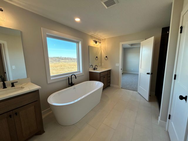 6578 108th Street S, Cottage Grove, MN 55016