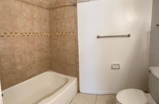 925 W OAK RIDGE ROAD 925C, Orlando, FL 32809