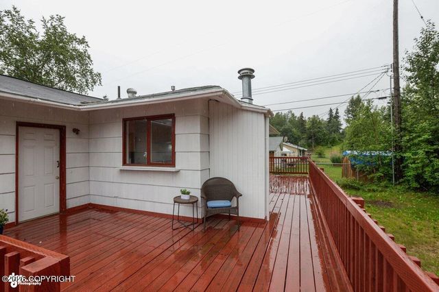 4256 Ross Court, Anchorage, AK 99508