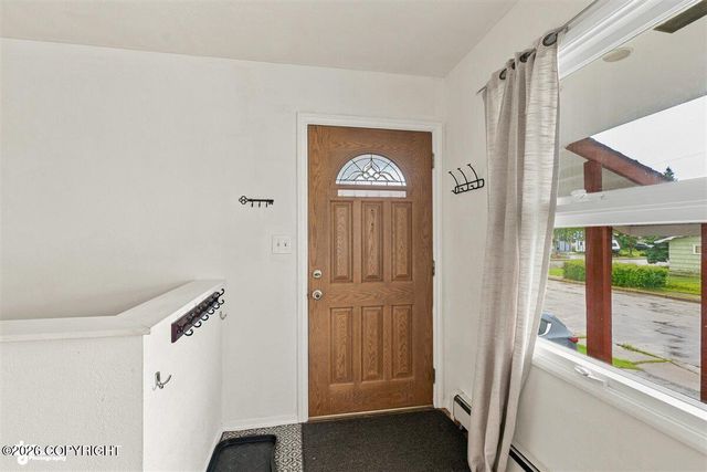 4256 Ross Court, Anchorage, AK 99508