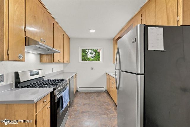 4256 Ross Court, Anchorage, AK 99508