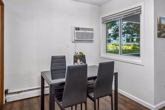 1331 W 82nd Street A, Bloomington, MN 55420
