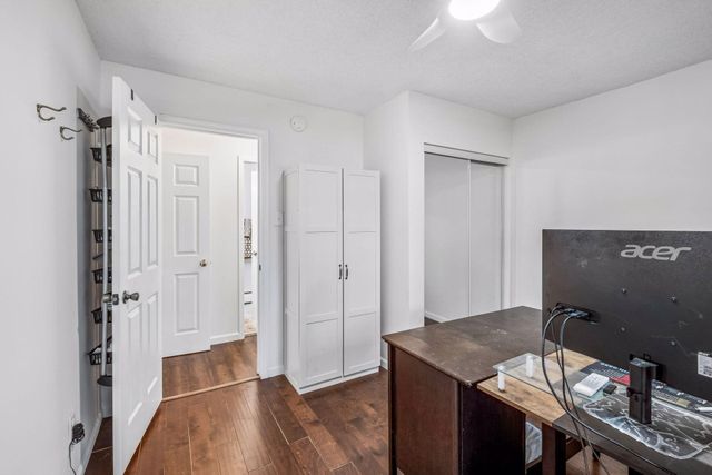 1331 W 82nd Street A, Bloomington, MN 55420