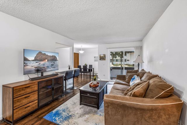 1331 W 82nd Street A, Bloomington, MN 55420