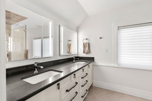 226 park Street, Portsmouth, NH 03801
