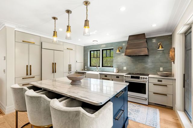 226 park Street, Portsmouth, NH 03801