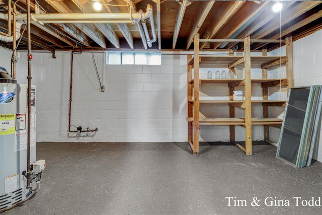 568 Greenfield Street, Coopersville, MI 49404