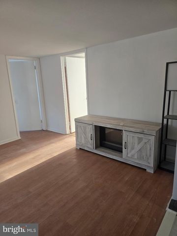 52 ROBBINSVILLE ALLENTOWN RD, Robbinsville, NJ 08691