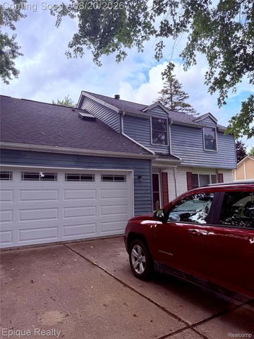 8484 Wesley Drive, Flushing Charter Township, MI 48433
