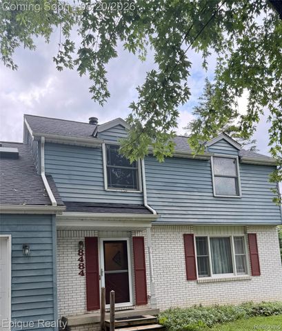 8484 Wesley Drive, Flushing Charter Township, MI 48433