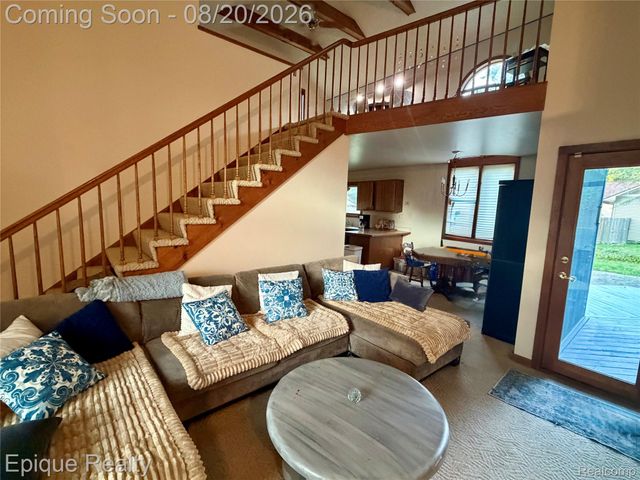 8484 Wesley Drive, Flushing Charter Township, MI 48433