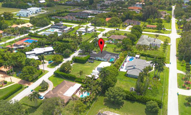 11821 NW 6th Court, Plantation, FL 33325