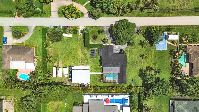 11821 NW 6th Court, Plantation, FL 33325