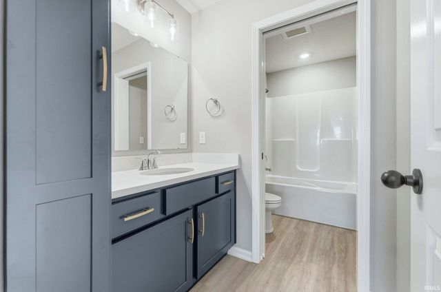 11967 Falcatta Drive, Fort Wayne, IN 46845