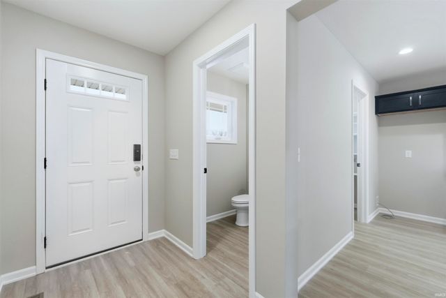 11967 Falcatta Drive, Fort Wayne, IN 46845