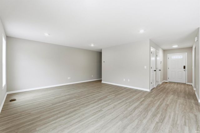 11967 Falcatta Drive, Fort Wayne, IN 46845