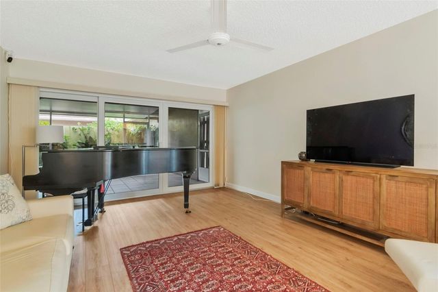 2452 LAURELWOOD DRIVE C, Clearwater, FL 33763