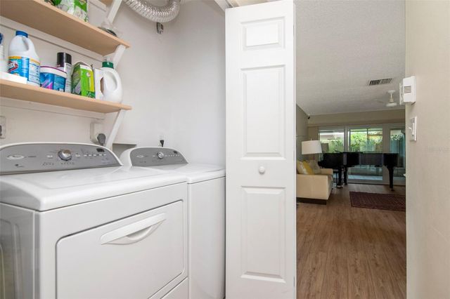 2452 LAURELWOOD DRIVE C, Clearwater, FL 33763