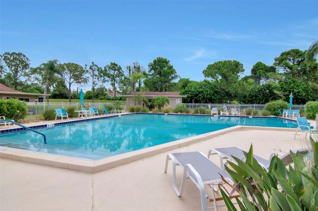 2452 LAURELWOOD DRIVE C, Clearwater, FL 33763