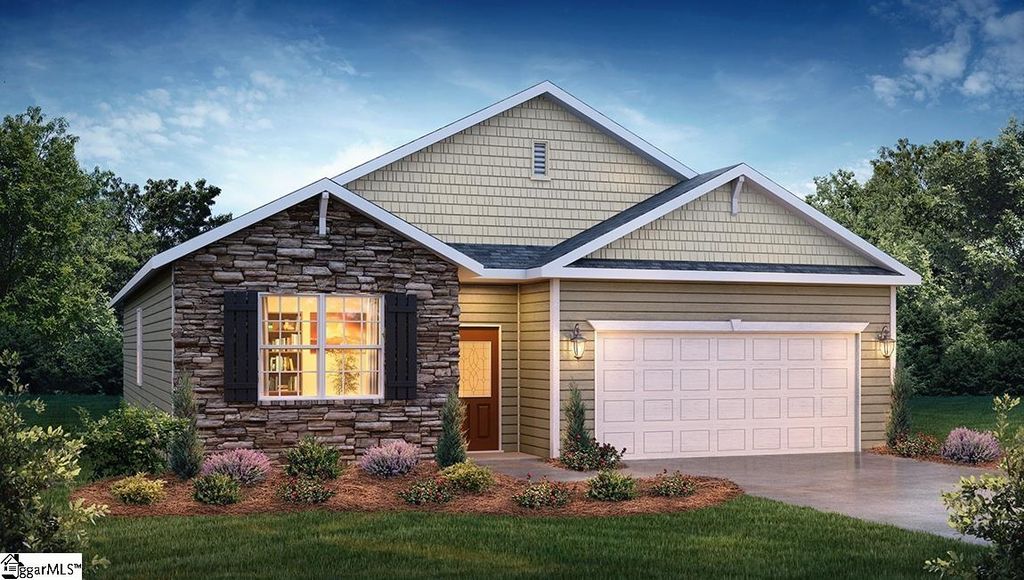 305 Alistar Avenue, Gray Court, SC 29645