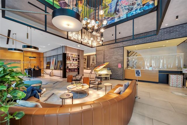 121 NE 34th St L606, Miami, FL 33137