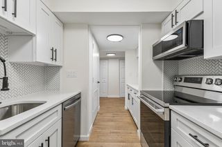 1808 OLD MEADOW RD #418, Mclean, VA 22102