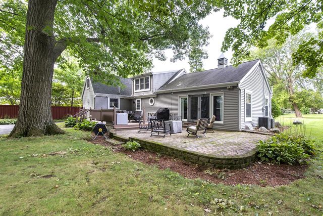 8416 N 66th STREET, Brown Deer, WI 53223