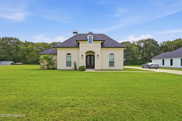 288 Christian Point Road, Opelousas, LA 70570