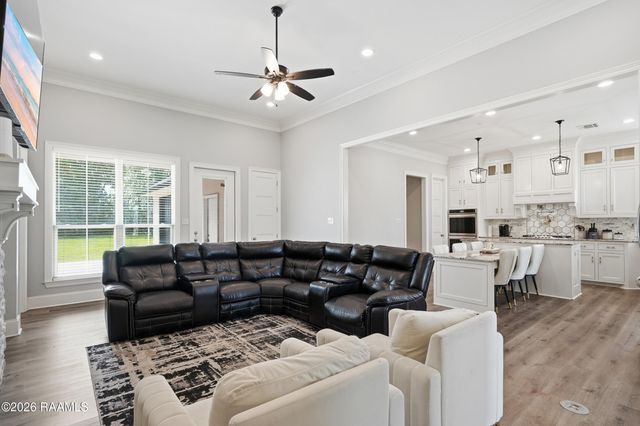 288 Christian Point Road, Opelousas, LA 70570