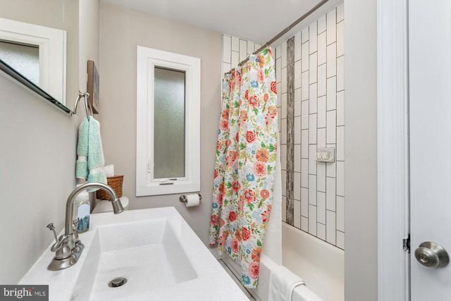 612 W CHESAPEAKE AVE, Towson, MD 21204