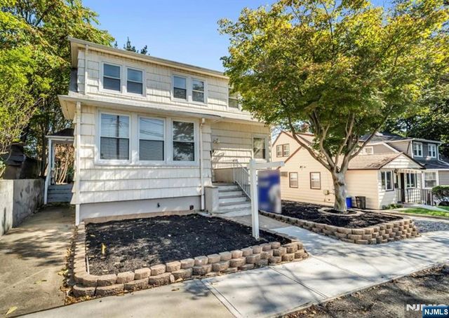 757 Ray Avenue 2, Ridgefield, NJ 07657