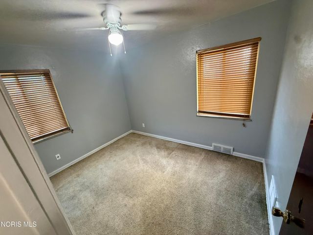 233 Majestic Drive, Toledo, OH 43608