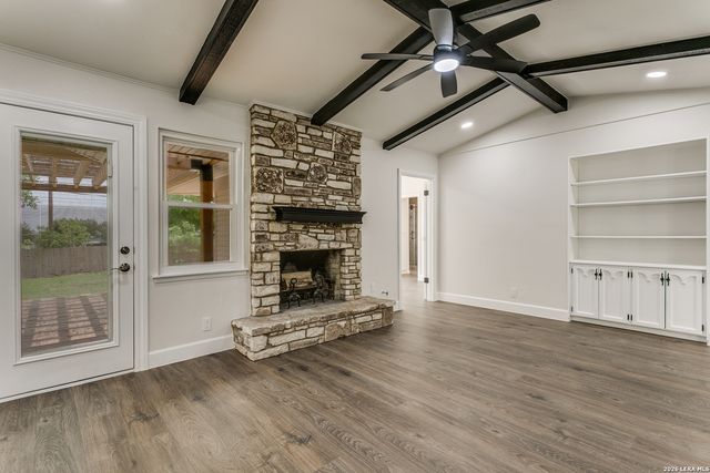 1518 Deer Run St, San Antonio, TX 78232